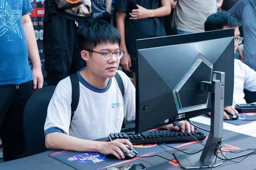 Tính năng “ẩn” của AOC giúp bạn chơi game FPS hiệu quả hơn